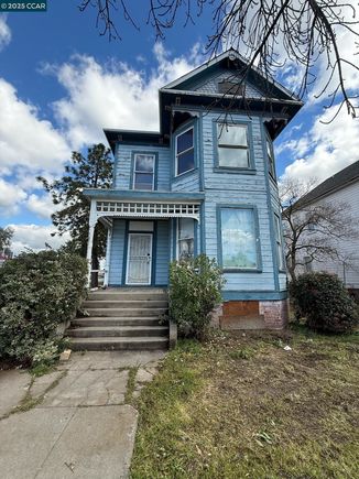 151 S 3rd Ave Oakdale, CA House Active - Photo 1 of 4. Opens carousel modal