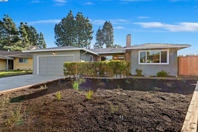 4668 Flamingo Park Ct