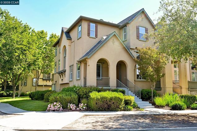 12004 Harcourt Wy San Ramon, CA Condo Active - Photo 1 of 34. Opens carousel modal
