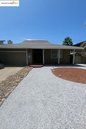 1042 Willow Lake Rd Discovery Bay, CA House Active - Photo 1 of 5. Opens carousel modal
