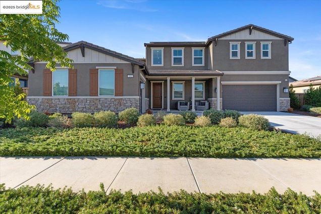 181 Raven Cir