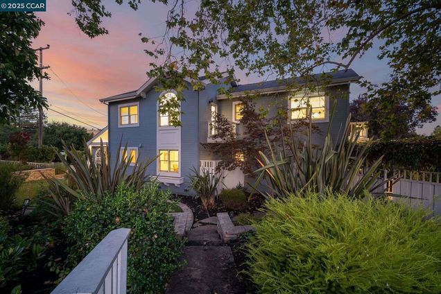 33 Altamount Drive