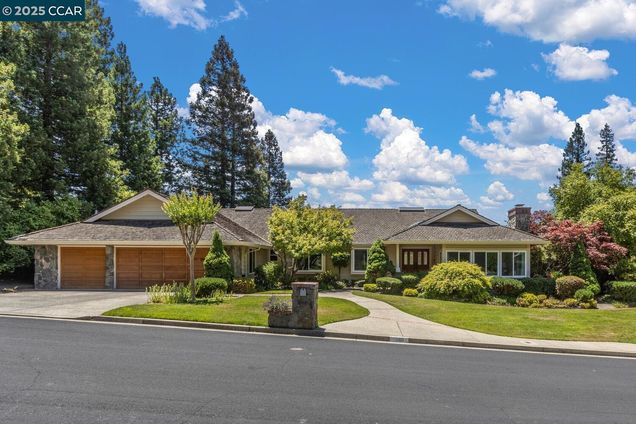 380 Bryan Drive