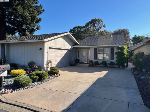 562 Saint George Rd Danville, CA House Active - Photo 1 of 14. Opens carousel modal