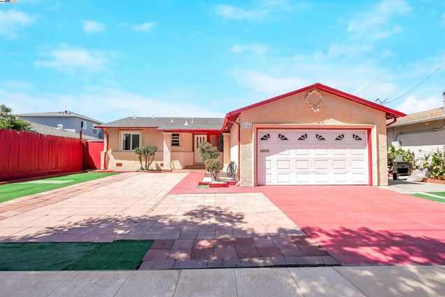 26361 Huntwood Aave Hayward, CA House Active - Photo 1 of 23. Opens carousel modal