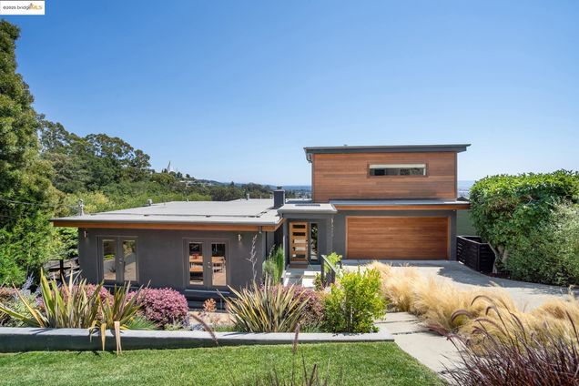 4378 Arcadia Ave Oakland, CA House Active - Photo 1 of 50. Opens carousel modal