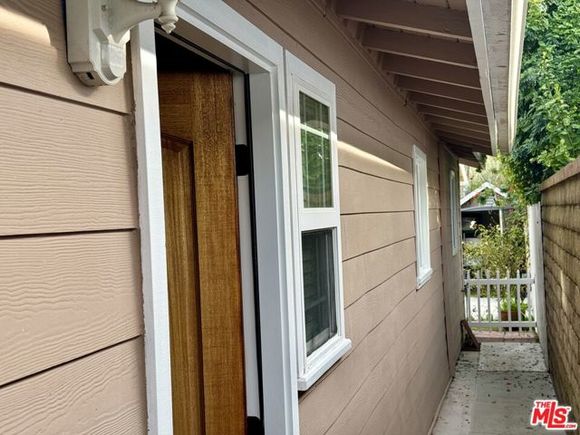 207 Avenue C Unit Cottage Redondo Beach, CA Condo Active - Photo 1 of 11. Opens carousel modal