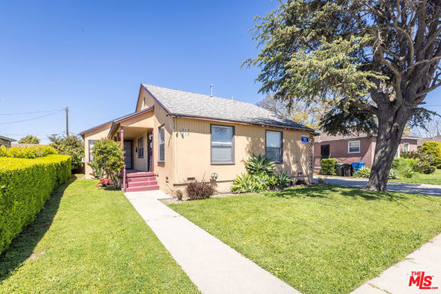 1213 E 119th Street Los Angeles, CA Multifamily Sold - Photo 1 of 27. Opens carousel modal