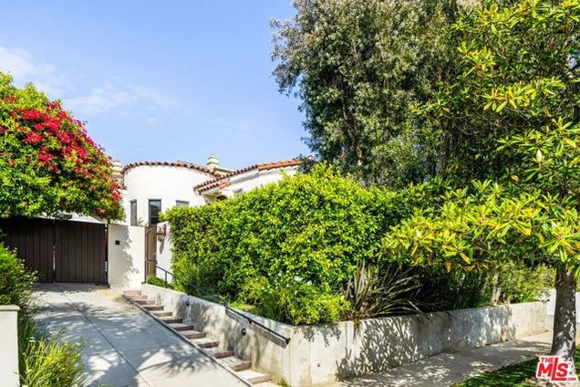 2222 Linnington Avenue Los Angeles, CA House Sold - Photo 1 of 1. Opens carousel modal