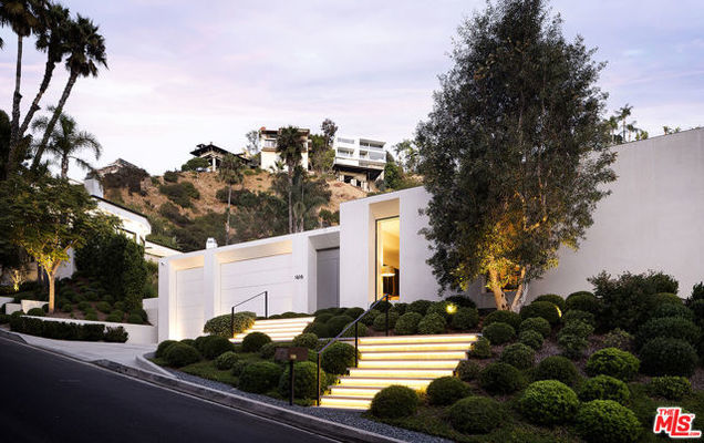1616 Rising Glen Road