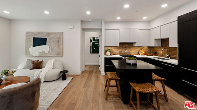 505 S Barrington Avenue Unit 403 Los Angeles, CA Condo Sold - Photo 1 of 2. Opens carousel modal