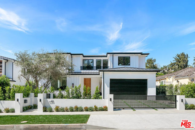 211 Veteran Avenue Los Angeles, CA House Active - Photo 1 of 51. Opens carousel modal