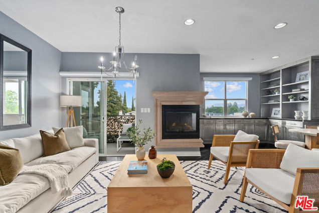 4424 Whitsett Avenue Unit 309