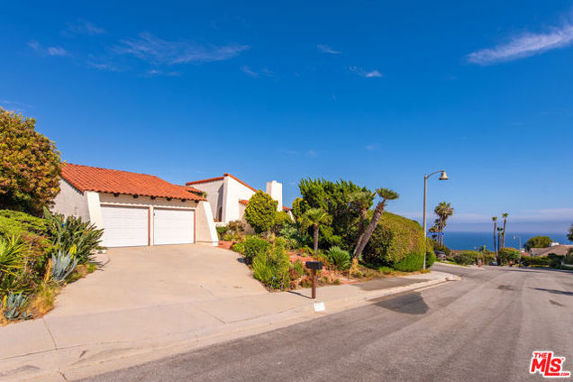3636 Malibu Country Drive Malibu, CA House Active - Photo 1 of 53. Opens carousel modal