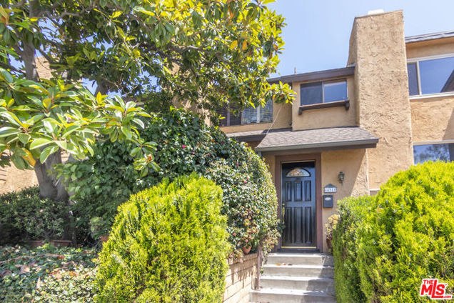 14311 Hartsook Street Sherman Oaks, CA Condo Active - Photo 1 of 38. Opens carousel modal
