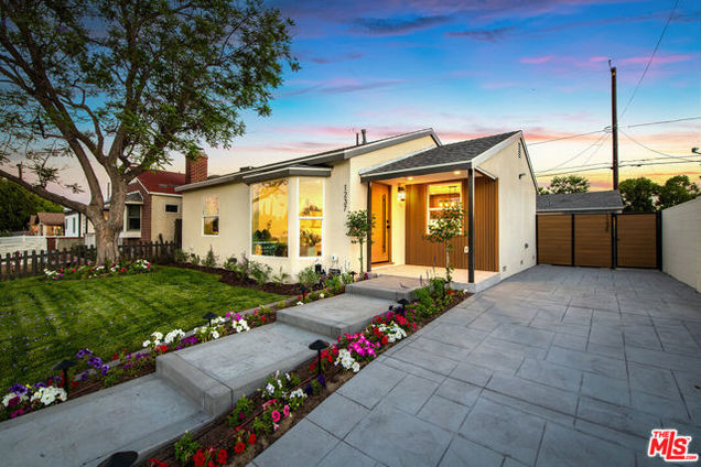 1237 N Whitnall Highway Burbank, CA House Active - Photo 1 of 40. Opens carousel modal