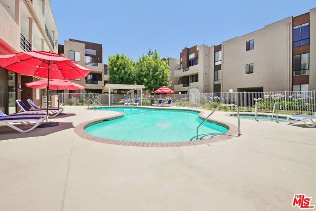 7826 Topanga Canyon Boulevard Unit 103