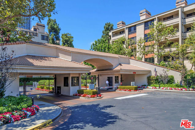2132 Century Park Lane Unit 304