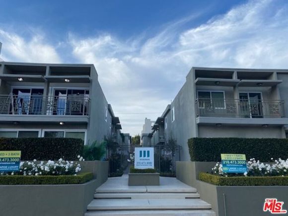 11825 Goshen Avenue Unit 6 Los Angeles, CA Condo Active - Photo 1 of 11. Opens carousel modal