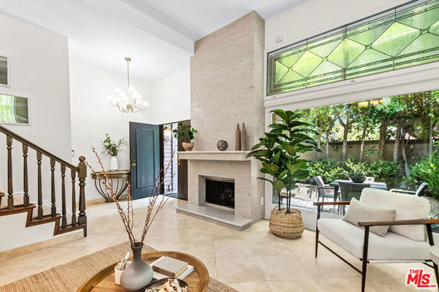 13050 Mindanao Way Unit 8