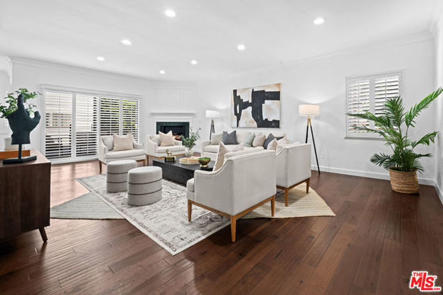 11928 Kiowa Avenue Unit 109