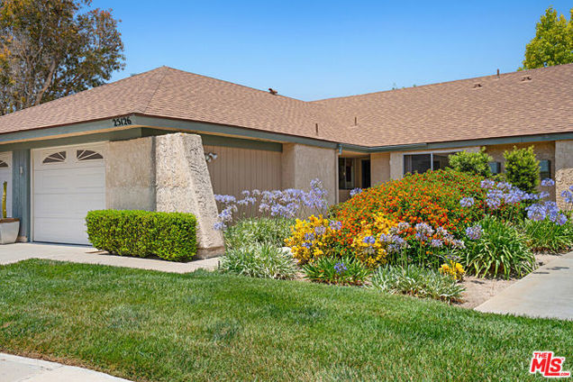 25126 Village 25