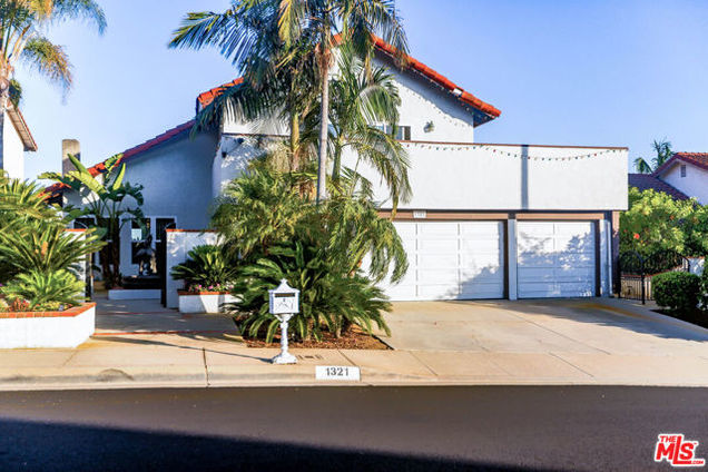 1321 Cuesta Way