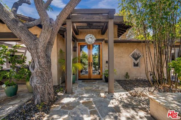 1424 Oriole Drive