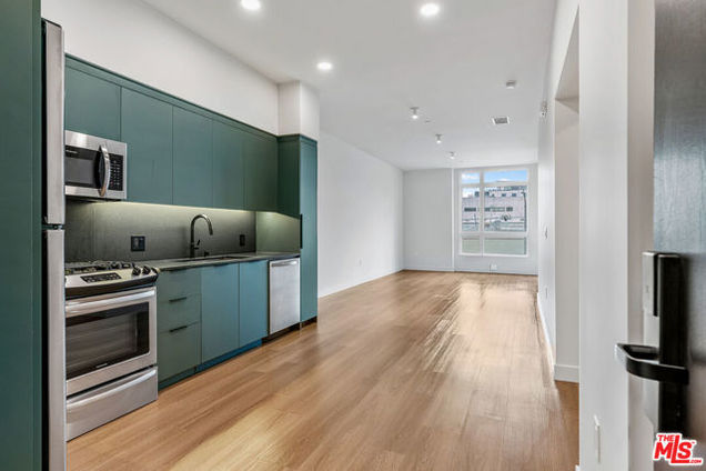 10601 Washington Boulevard Unit 611 Culver City, CA Condo Active - Photo 1 of 29. Opens carousel modal