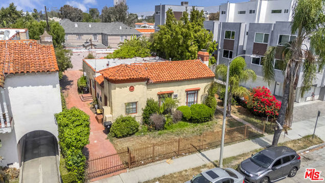 1009 S Cochran Avenue Los Angeles, CA Multifamily Active - Photo 1 of 11. Opens carousel modal