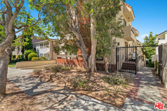 1825 Westholme Avenue Unit 2 Los Angeles, CA Condo Active - Photo 1 of 32. Opens carousel modal