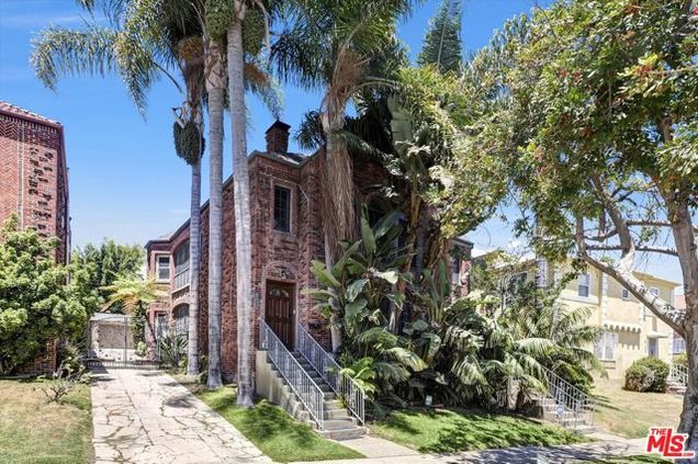 1111 S Orange Drive Los Angeles, CA Condo Active - Photo 1 of 30. Opens carousel modal