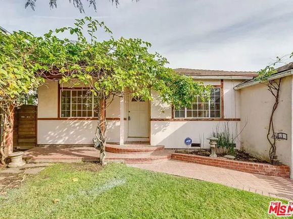 3770 Stewart Avenue Los Angeles, CA House Active - Photo 1 of 9. Opens carousel modal