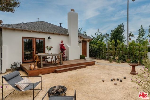 3501 Hillcrest Drive