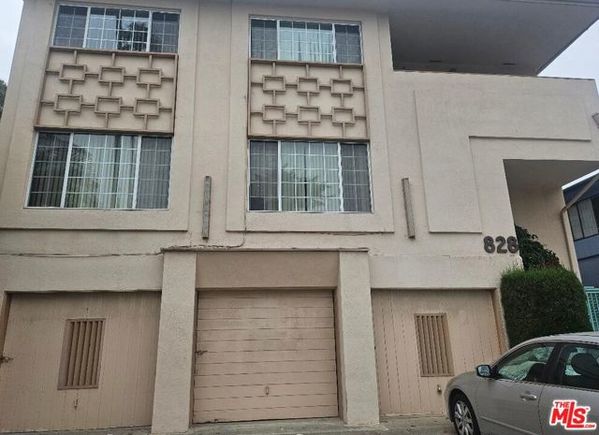 828 Lincoln Boulevard Unit 10 Santa Monica, CA Condo Active - Photo 1 of 6. Opens carousel modal
