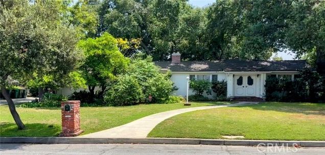 438 W Norman Avenue