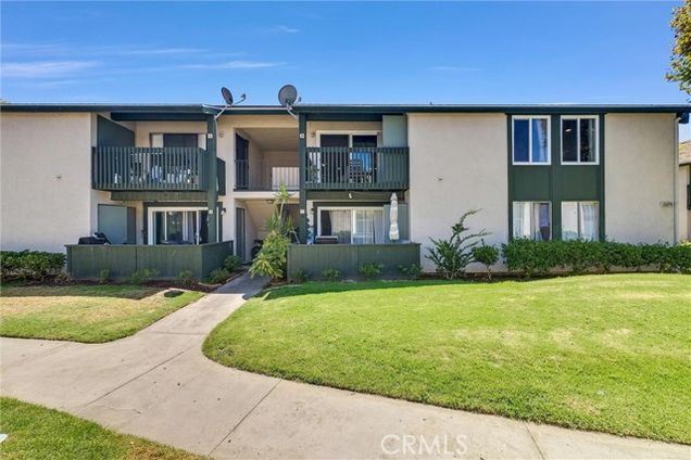 23276 Orange Avenue Unit 8