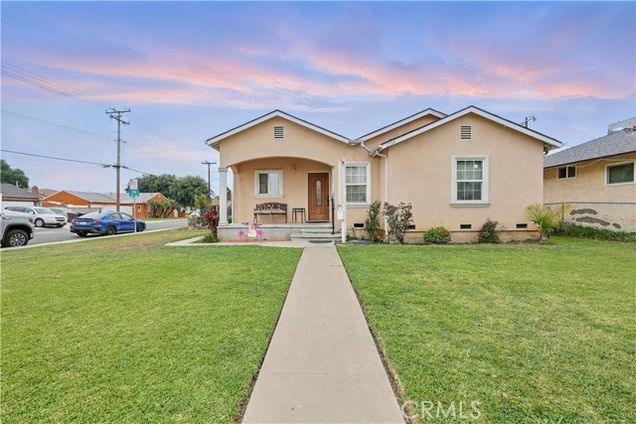 12154 Pineville Street