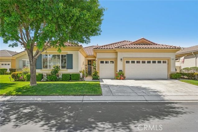 19575 Vermillion Lane