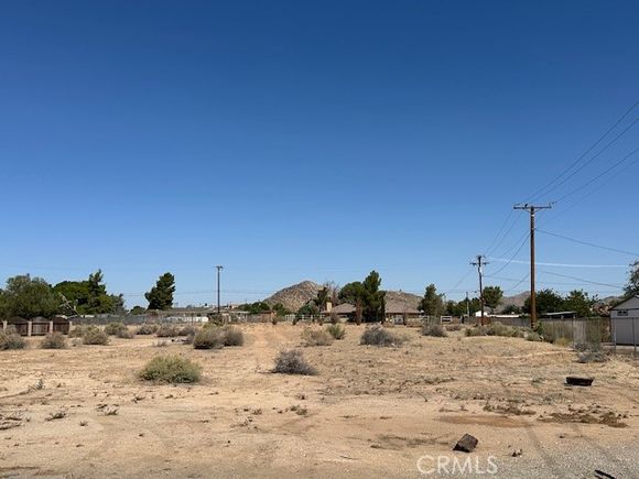 0 Gayhead Apple Valley, CA Land Active - Photo 1 of 12. Opens carousel modal