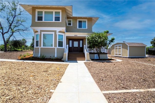 1902 E Citrus Avenue Redlands, CA House Active - Photo 1 of 28. Opens carousel modal