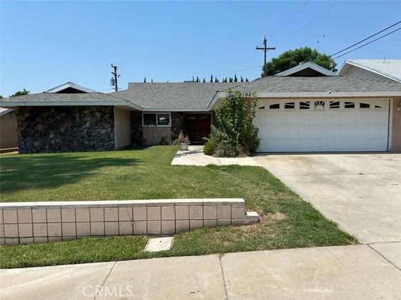 5196 Sierra Road