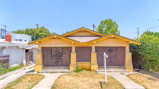 1615 W 39th Place Los Angeles, CA Multifamily Active - Photo 1 of 19. Opens carousel modal