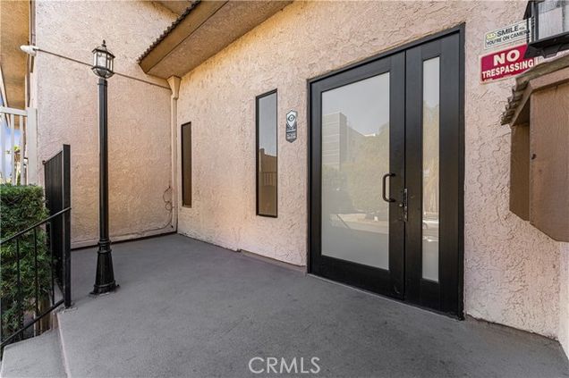 4365 Mclaughlin Avenue Unit 25 Los Angeles, CA Condo Active - Photo 1 of 16. Opens carousel modal