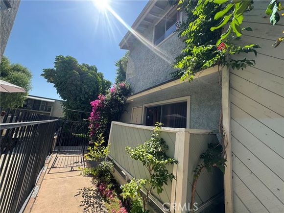 8936 Willis Avenue Unit 9