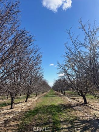 1 33rd Avenue Avenal, CA Land Active - Photo 1 of 16. Opens carousel modal