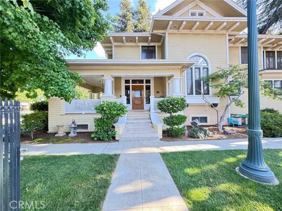 631 N Encina Street