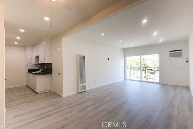 409 Burchett Street Unit 311