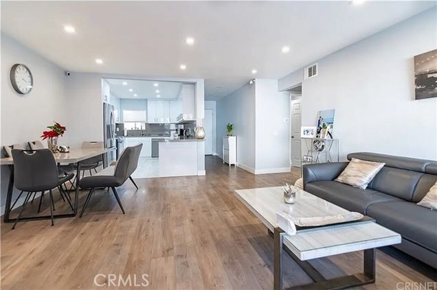 1236 N Columbus Avenue Unit 28 Glendale, CA Condo Active - Photo 1 of 20. Opens carousel modal