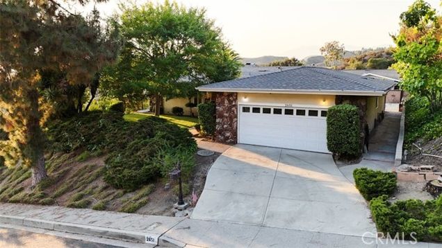 2651 Sleepy Hollow Place